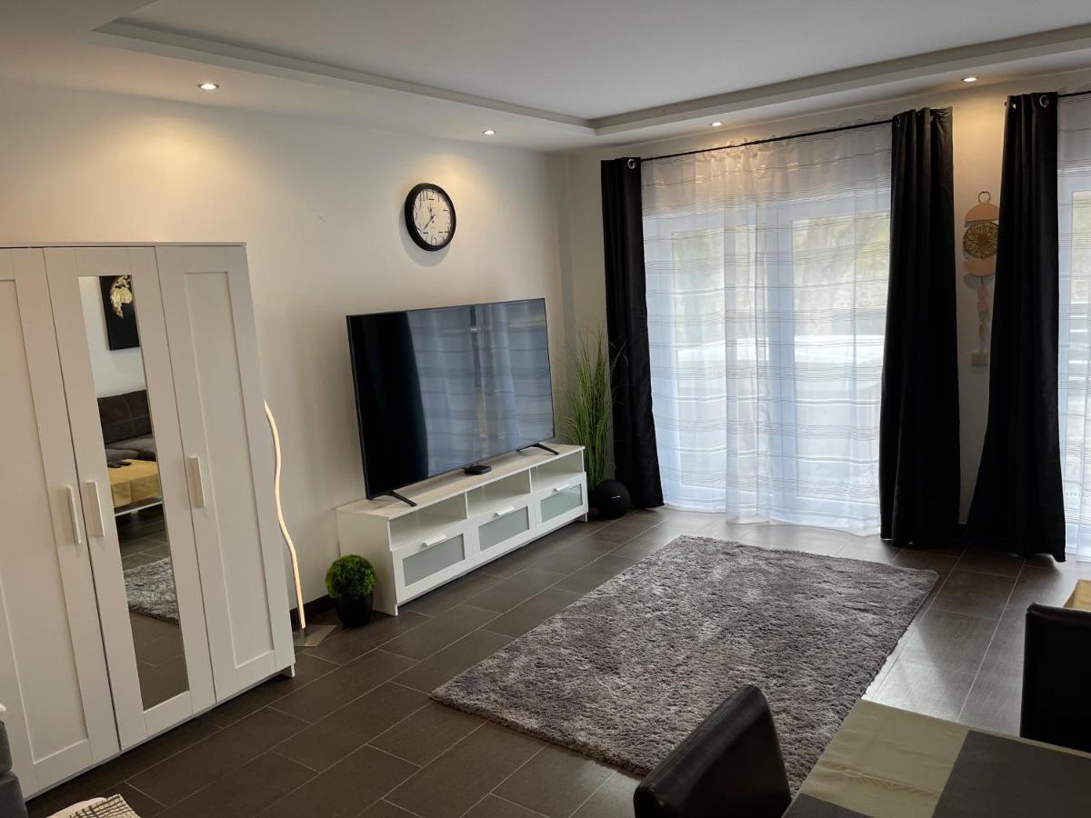 Malibu Apartman & Jacuzzi Miskolc Luaran gambar
